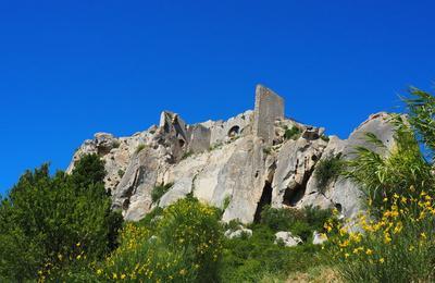 Le tour du rocher  Les Baux de Provence