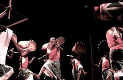 Les Maitres Tambours Du Burundi  Crozon