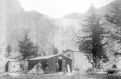 Les refuges de bois du massif des crins  Vallouise-Pelvoux