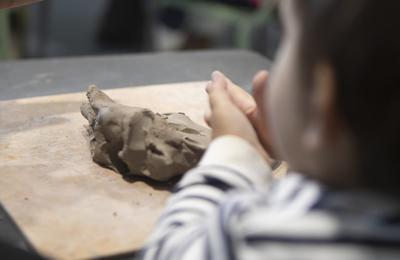 Mini relief, atelier cratif en famille, enfants de 2  4 ans  Paris 15me