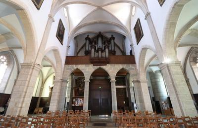 Monte  la tribune de l'orgue de l'glise Saint-Martin  Baume les Dames