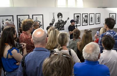 Parole de photographe, une visite guide par gilles favier  Sete