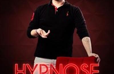 Pierr Cika dans Hypnose Xperience  Le Cres