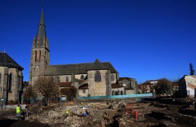 Prsentation de clichs stroscopiques de l'abbatiale Saint-Graud  Aurillac