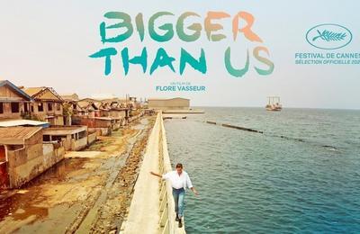 Projection-dbat du film documentaire Bigger Than us  Cenon