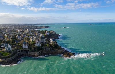 Promenade architecturale  la pointe de la Malouine  Dinard