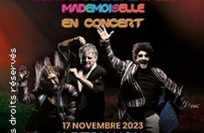 R. Burger, S. Sadi, M. Haddab et Mademoiselle  Paris 18me