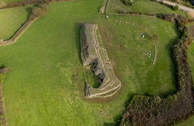 Re-Dcouverte du Cairn de Barnenez  Plouezoc'h