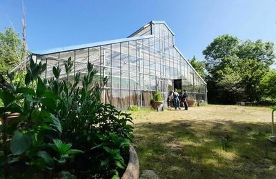 Rencontre au Val de Flore : un jardin-fort  Saint-Pardoux-Soutiers