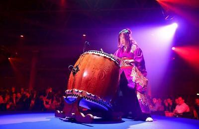 Spectacle de tambours japonais  Salles la Source