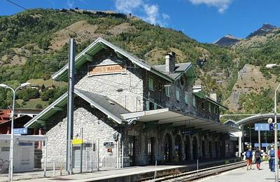 Train  vocation historique : Aller, retour, Chambry, Bourg Saint Maurice
