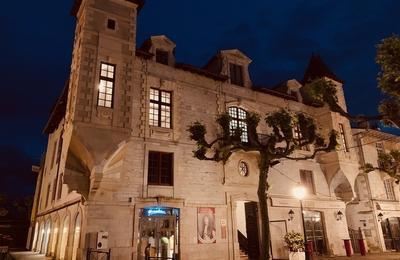 Une visite libre nocturne hors du temps ...  Saint Jean de Luz