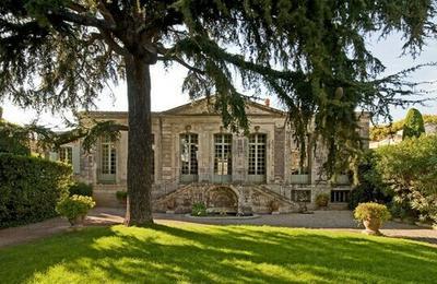 Venez explorer l'htel Haguenot et ses jardins !  Montpellier