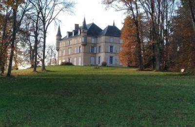 Visite autour d'un chateau de famille en Isre  Ornacieux-Balbins