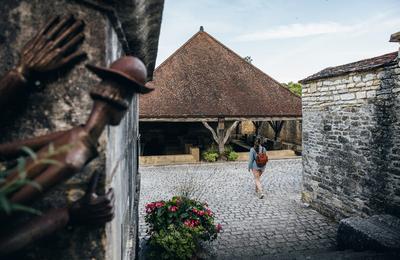 Visite commente d'un ancien village fortifi  Chateauvillain