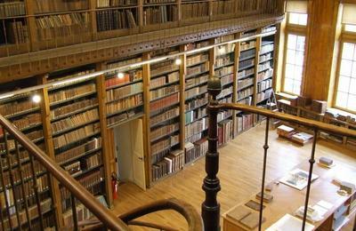 Visite Commente Du Fonds Ancien De La Grande Bibliothque  Gray