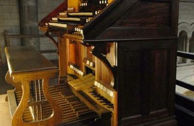 Visite de l'orgue de l'glise Saint-Vincent-de-Paul  Clichy