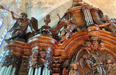 Visite De L'orgue De La Basilique à Saint Quentin