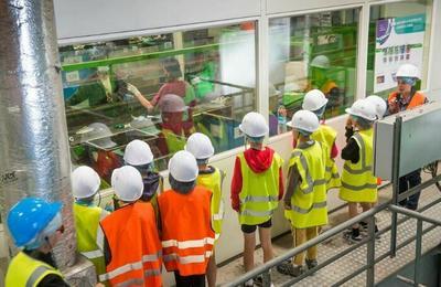 Visite de l'usine de tri Adaoz et des ateliers de la recyclerie  Caudan