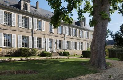 Visite de la sous-prfecture de Mamers et animations dans le parc