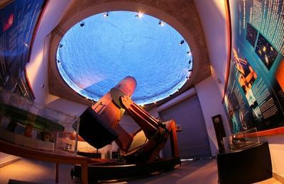 Visite des instruments d'observation de l'Observatoire historique de Marseille