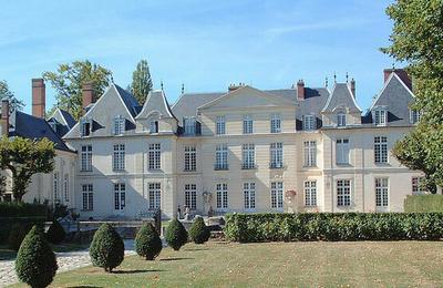 Visite du chteau-mairie du Mesnil Saint Denis  Le Mesnil saint Denis