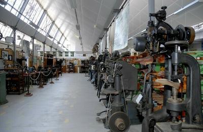 Visite du muse des mtiers de la chaussure  Svremoine