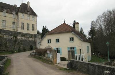 Visite du site de l'ancien moulin de Montmoyen