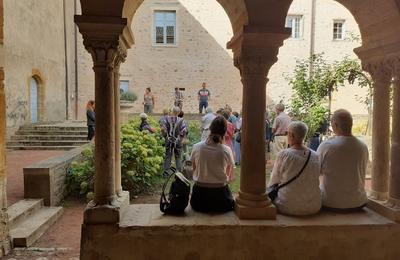 Visite flash du Prieur  Salles-Arbuissonnas-en-Beaujolais