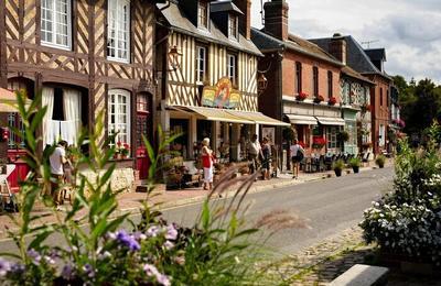 Visite guide  la dcouverte de Beuvron-en-Auge