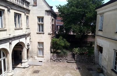 Visite Guidée D'un Ancien Hôtel Particulier à Troyes
