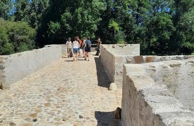 Visite guide d'un pont gothique du XVe sicle  Saint Ouen sur Gartempe