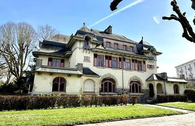 Visite guide d'une villa caractristique de l'architecture thermale  Vittel