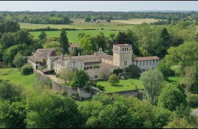 Visite guide de l'abbaye Sainte-Marie-du-Rivet  Auros