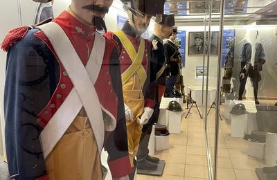 Visite guide de l'exposition sur l'histoire de la gendarmerie en Nivernais  Guerigny