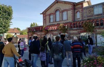 Visite guide de la cit ouvrire Menier  Noisiel