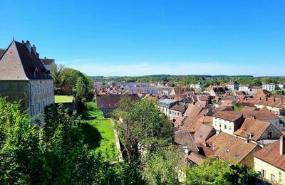 Visite Guide De La Ville De Gray
