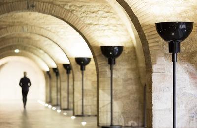 Visite de l'Entrepôt, histoire, design et oeuvres in situ à Bordeaux