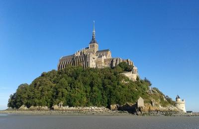 Visite libre de l'abbaye et de la chapelle primitive Notre-Dame-sous-Terre  Le Mont saint Michel