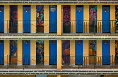 Visite libre des 70 nouvelles cabines d'artistes de Molitor  Paris 16me