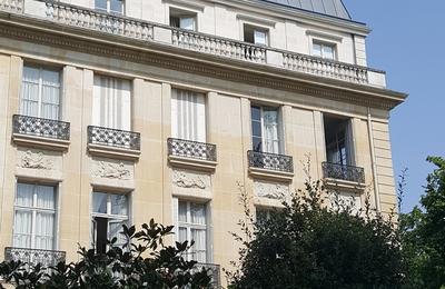 Visite libre des salles de l'Ambassade et du jardin à Paris 7ème