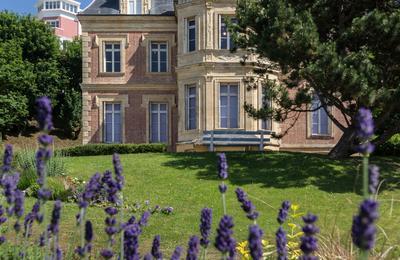 Visite libre du muse de la Villa Montebello  Trouville sur Mer