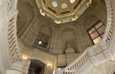 Visites commentes du tribunal de commerce de Paris par des juges confrenciers  Paris 4me