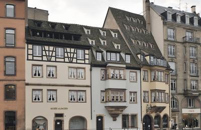 Visites courtes Les conscrites d'Alsace  Strasbourg
