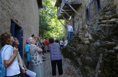 Visites guides historiques du village  Montirat