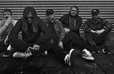 While She Sleeps  Metz