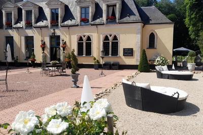 Visite guid du chai  barriques et des gtes, confrence sur la remont des vignobles  Mamers