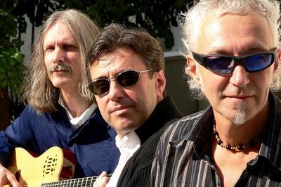 Dies Goa Unit Trio à Nice