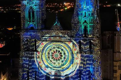 Chartres en lumières illumination cathédrale 2023