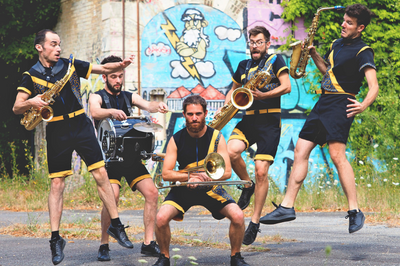 Mouv'N'Brass, Fanfare endiable  Change